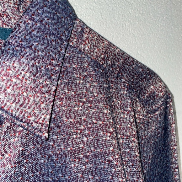 NWOT Perry Ellis Burgundy Floral Button Down Men’s Shirts size M - Picture 6 of 9